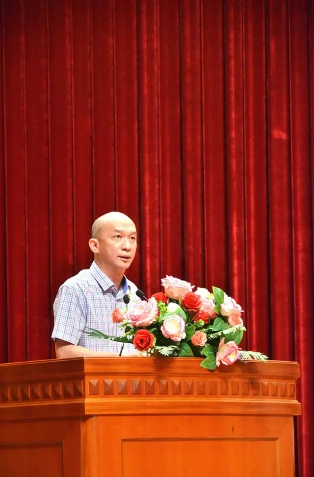 感恩母校扬帆起航福州屏东中学举行2017届初高三毕业典礼